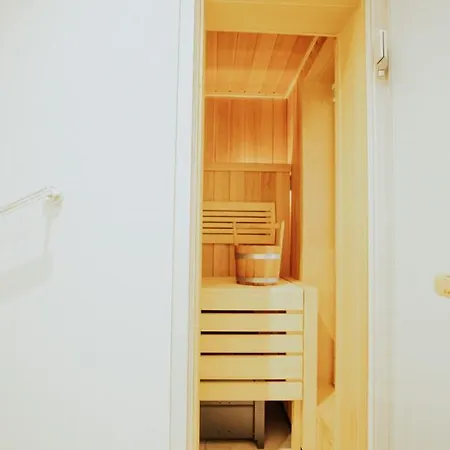 Aparthotel - 4*